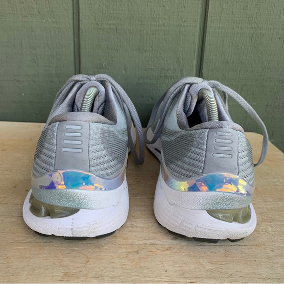 Asics​ Gel Kayano 28 Running Trainers Shoes Silver & White Platinum Mens Size 11 - Picture 5 of 12